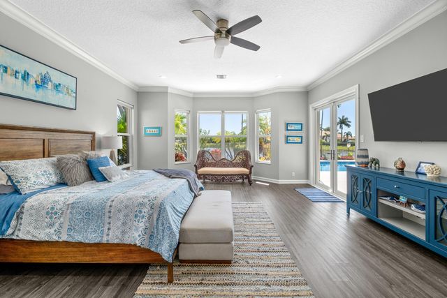 11560 S Sea Court, Wellington, FL 33449