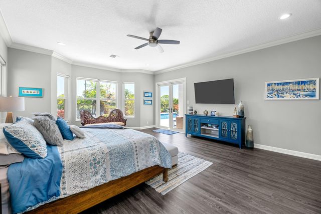 11560 S Sea Court, Wellington, FL 33449