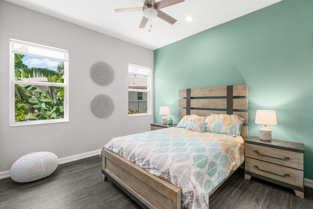 11560 S Sea Court, Wellington, FL 33449