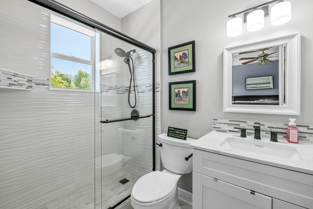 11560 S Sea Court, Wellington, FL 33449