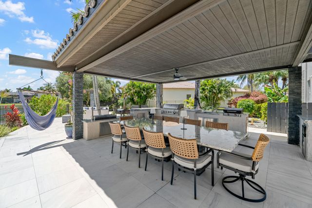 11560 S Sea Court, Wellington, FL 33449