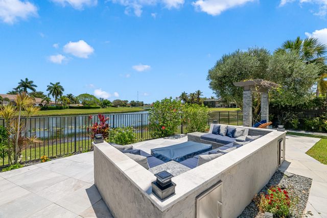 11560 S Sea Court, Wellington, FL 33449