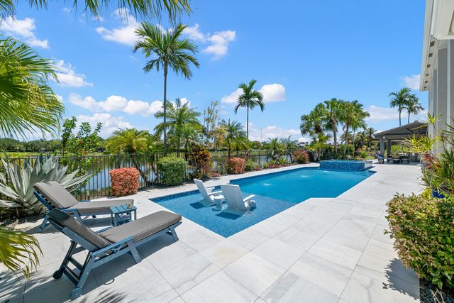 11560 S Sea Court, Wellington, FL 33449
