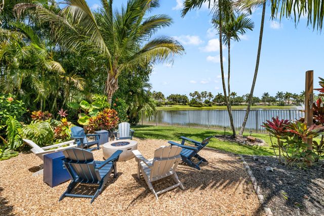 11560 S Sea Court, Wellington, FL 33449