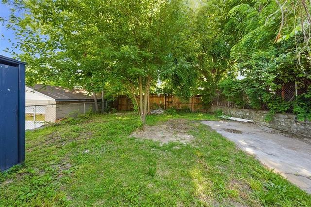 1717 Cambridge Avenue, Kansas City, MO 64126