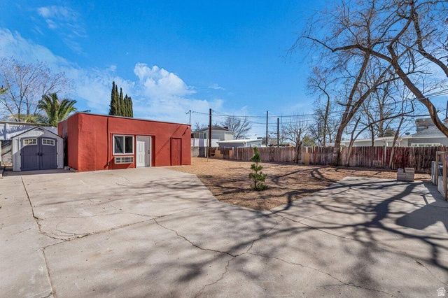 339 S 600 E, St. George, UT 84770