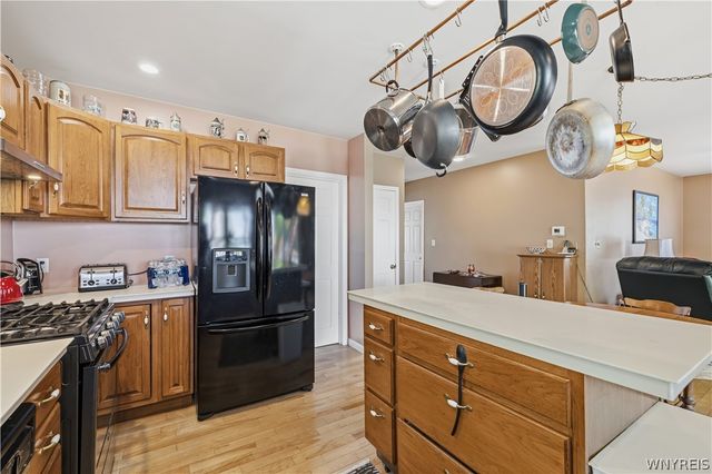 2409 Lake Road, Porter, NY 14131