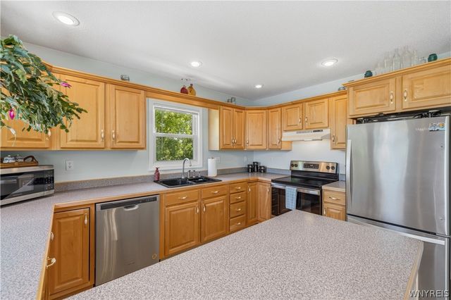 2409 Lake Road, Porter, NY 14131