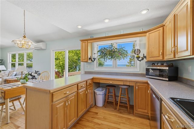 2409 Lake Road, Porter, NY 14131
