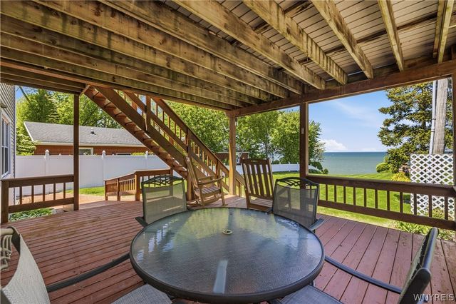 2409 Lake Road, Porter, NY 14131