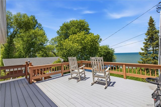 2409 Lake Road, Porter, NY 14131