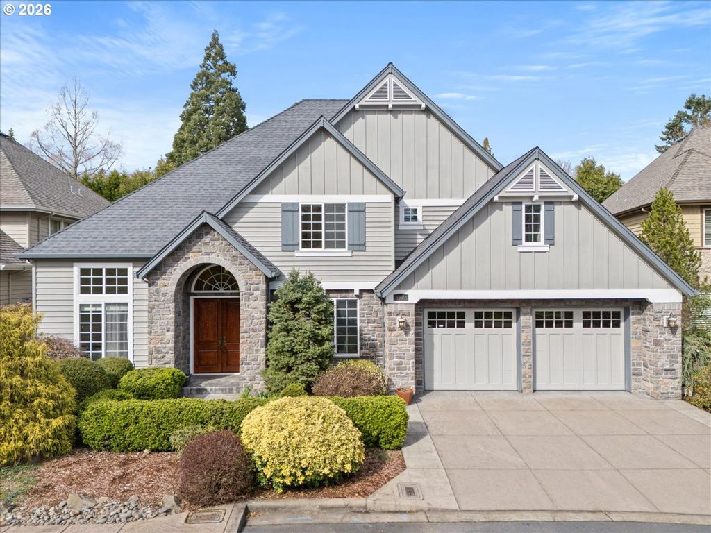 5436 Sw CHAMPION Pl, Portland, OR 97225