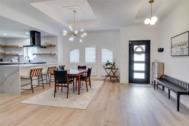 2919 Sweet Briar Street, Grapevine, TX 76051