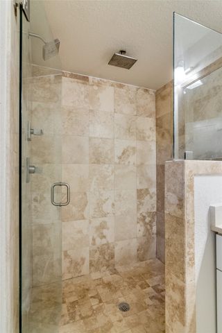 2919 Sweet Briar Street, Grapevine, TX 76051
