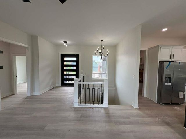 3014 E Sunflower Dr, Derby, KS 67037