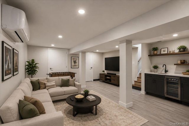 28-12 21st Avenue, Astoria, NY 11105
