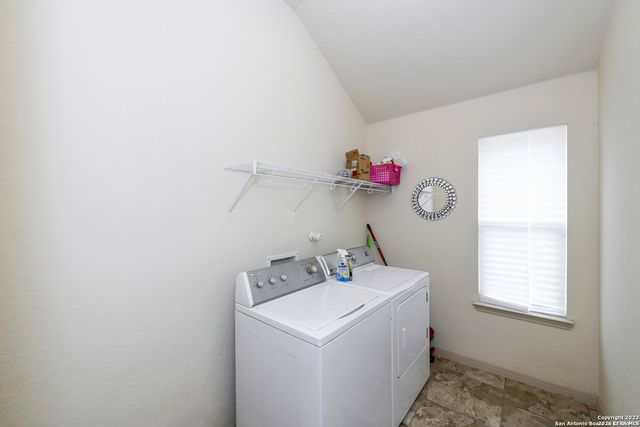 842 Wall, New Braunfels, TX 78130
