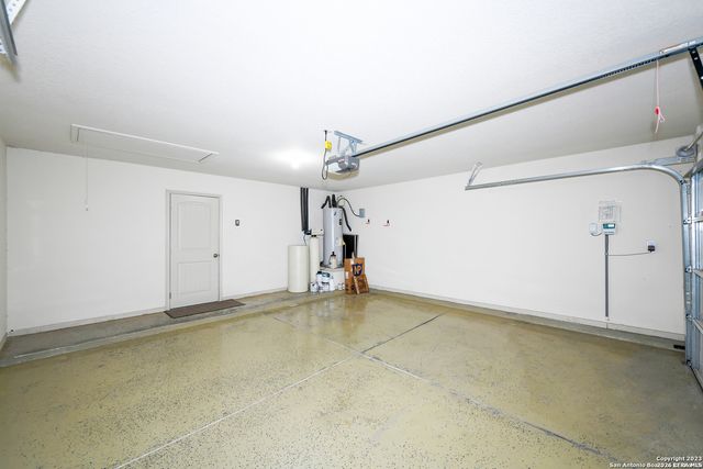 842 Wall, New Braunfels, TX 78130