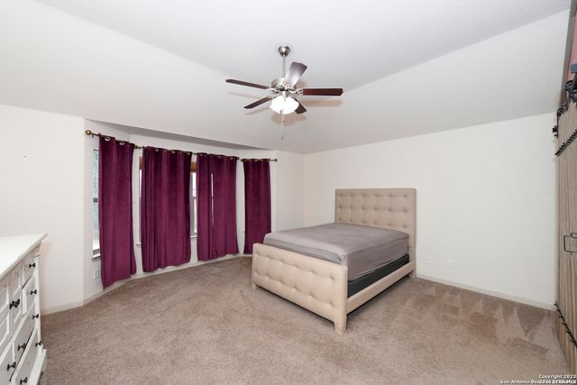 842 Wall, New Braunfels, TX 78130