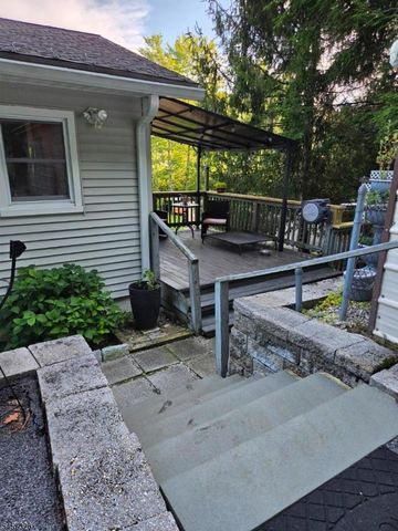 101 Woods Rd, Sandyston Twp., NJ 07826