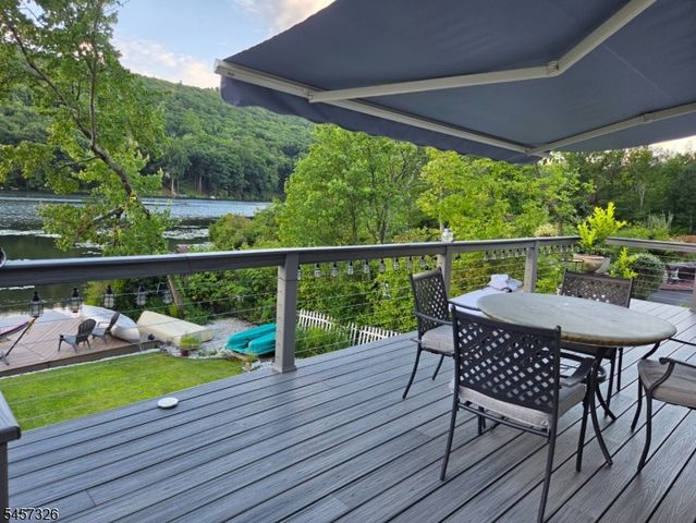 101 Woods Rd, Sandyston Twp., NJ 07826