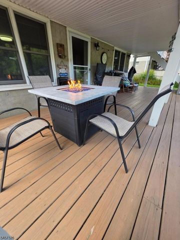 101 Woods Rd, Sandyston Twp., NJ 07826