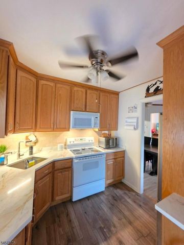101 Woods Rd, Sandyston Twp., NJ 07826