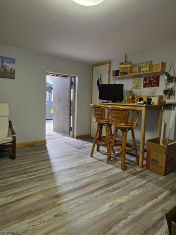 101 Woods Rd, Sandyston Twp., NJ 07826