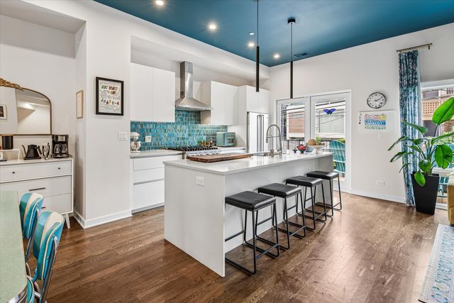 1650 W Division Street G, Chicago, IL 60622