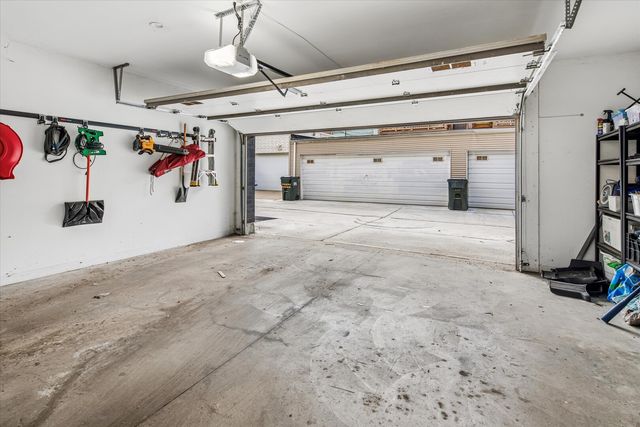 1650 W Division Street G, Chicago, IL 60622