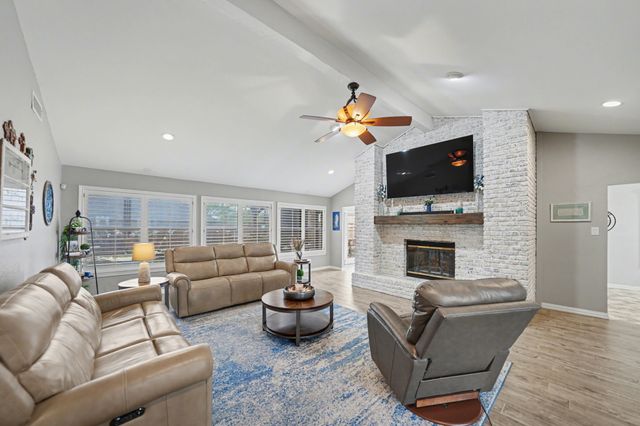 2701 Ridge Top Lane, Arlington, TX 76006