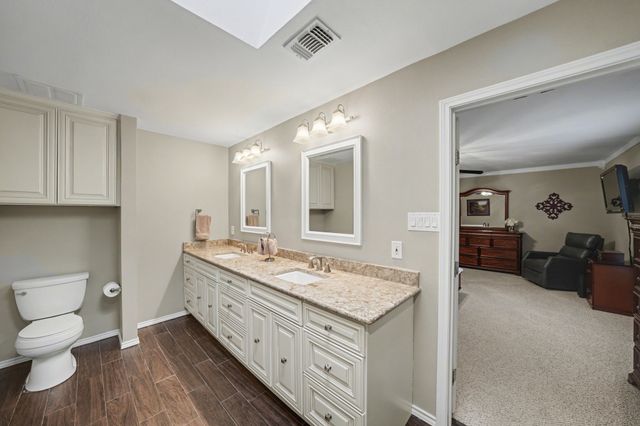 2701 Ridge Top Lane, Arlington, TX 76006