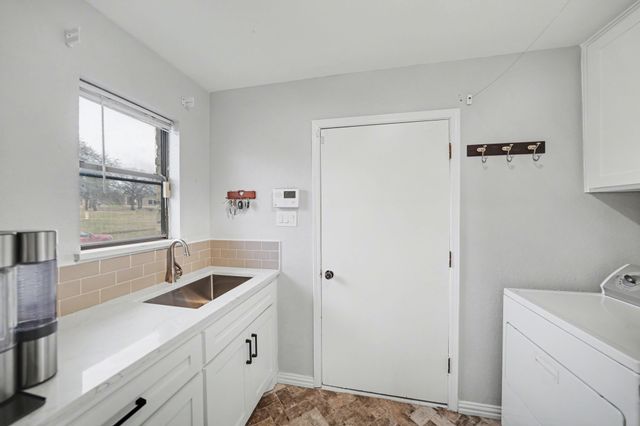 2701 Ridge Top Lane, Arlington, TX 76006