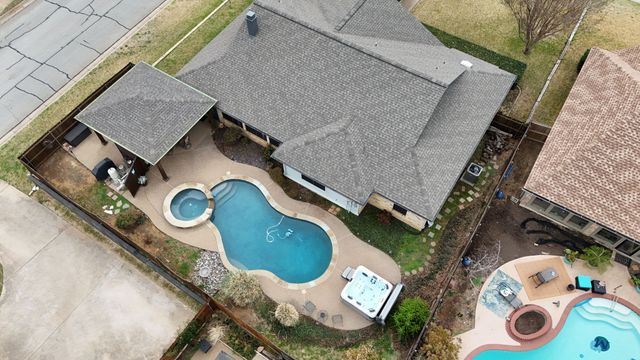 2701 Ridge Top Lane, Arlington, TX 76006
