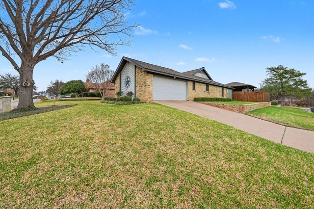 2701 Ridge Top Lane, Arlington, TX 76006