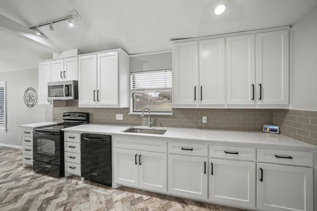 2701 Ridge Top Lane, Arlington, TX 76006