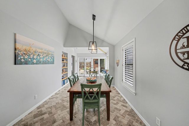 2701 Ridge Top Lane, Arlington, TX 76006