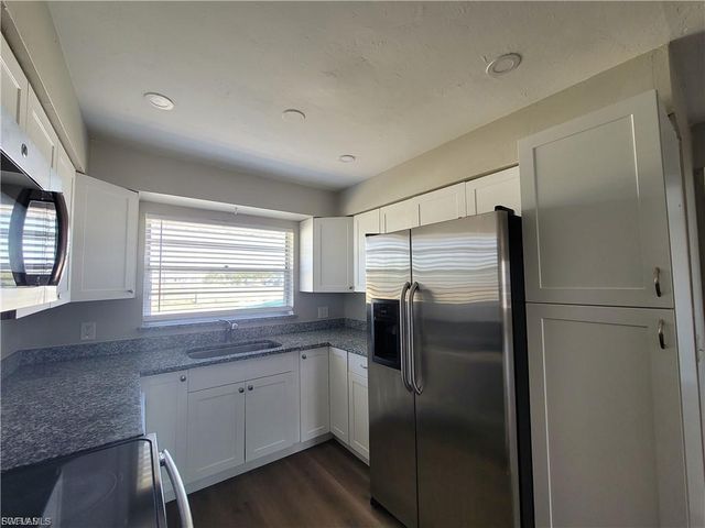 1904 Santa Barbara BLVD 4, Cape Coral, FL 33991