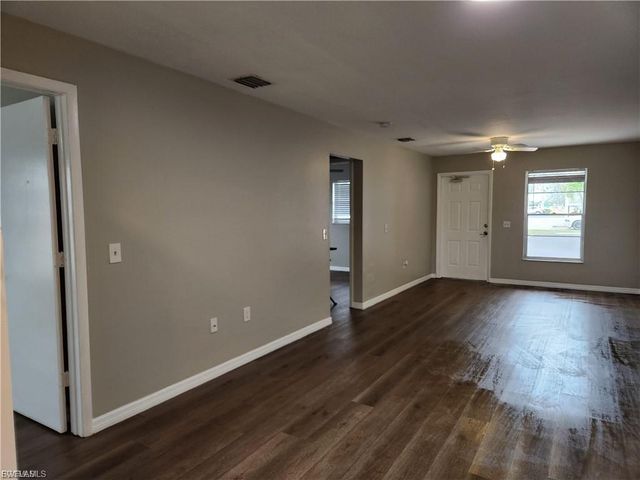 1904 Santa Barbara BLVD 4, Cape Coral, FL 33991
