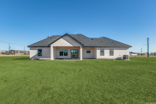 12910 Prosperidad, Atascosa, TX 78002