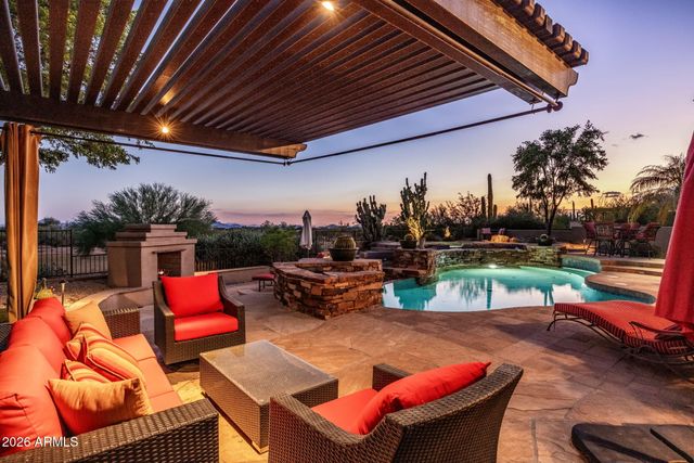 9290 E THOMPSON PEAK Parkway 247, Scottsdale, AZ 85255