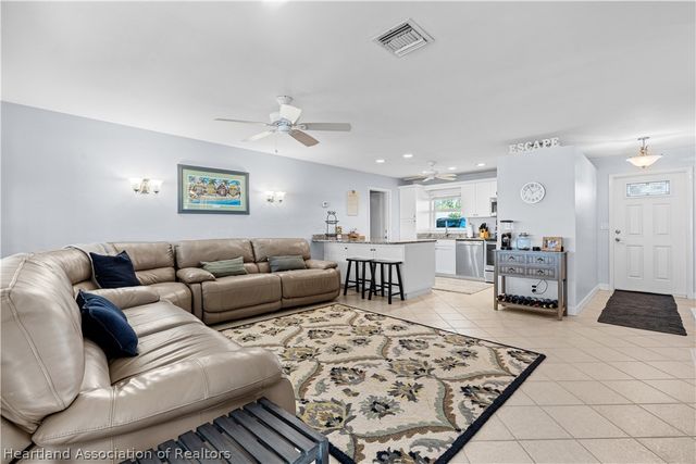 36 Twin Lakes Road, Lake Placid, FL 33852