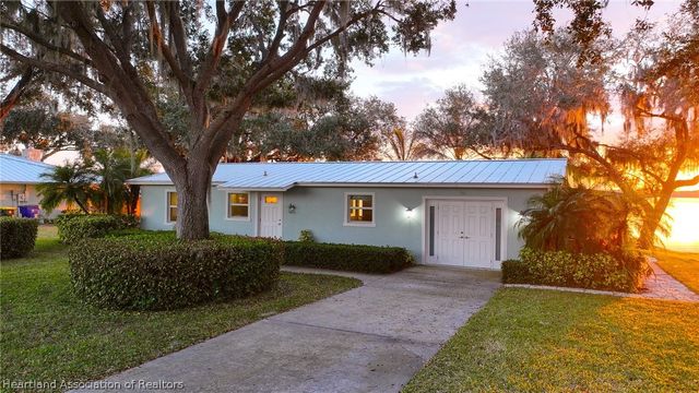 36 Twin Lakes Road, Lake Placid, FL 33852