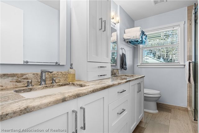 36 Twin Lakes Road, Lake Placid, FL 33852