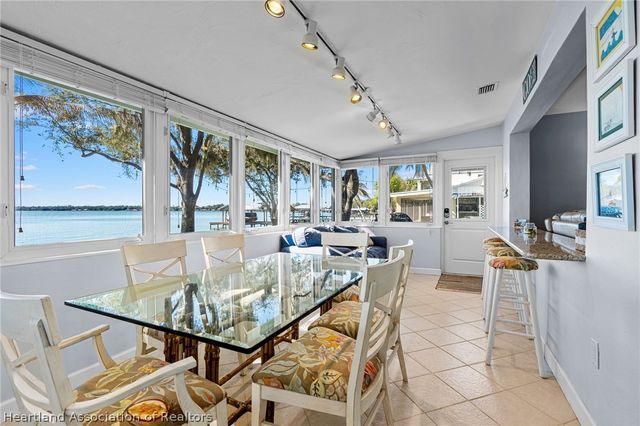 36 Twin Lakes Road, Lake Placid, FL 33852