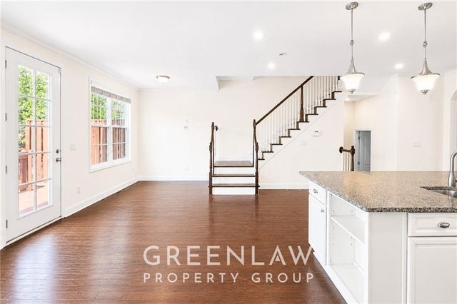 7403 Lowery Oak Drive, Roswell, GA 30075