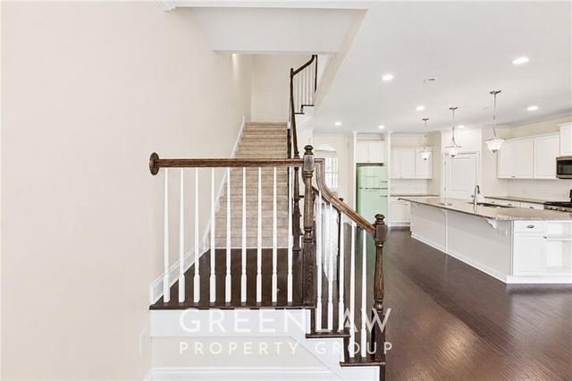 7403 Lowery Oak Drive, Roswell, GA 30075