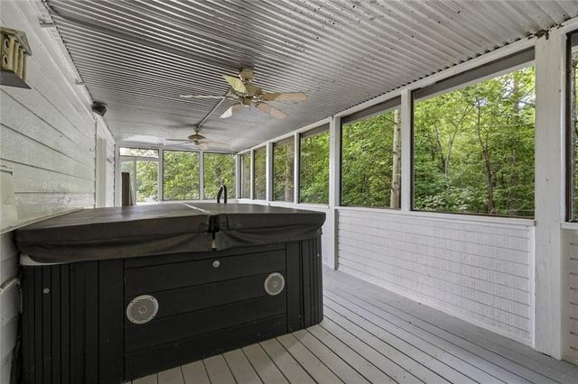380 Fredricks Cove, Dawsonville, GA 30534