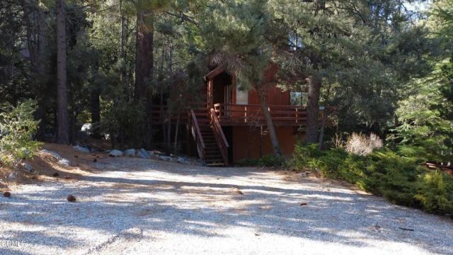 1517 Zion Way, Pine Mountain Club, CA 93222