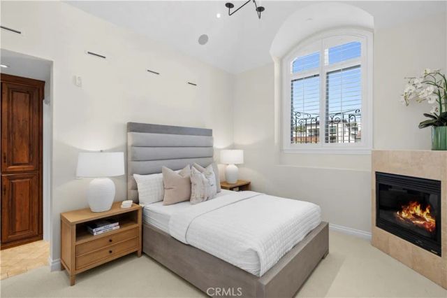 707 Larkspur Avenue, Corona Del Mar, CA 92625